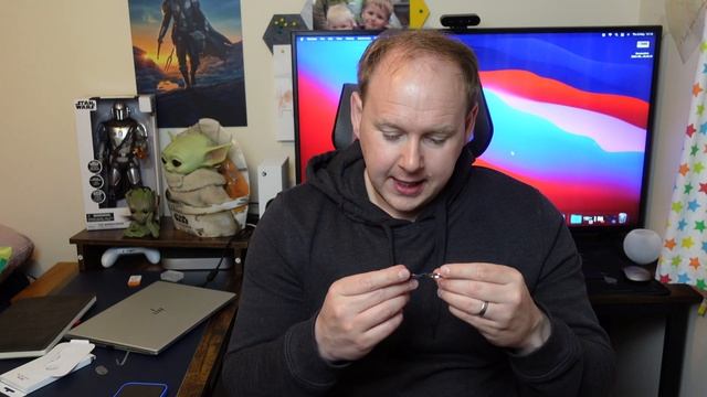 Apple Airtag - Too good not to buy... right? смотреть онлайн