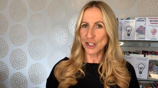 Motivational Moment No 61 - The Power of Lists - Jo Banks смотреть онлайн