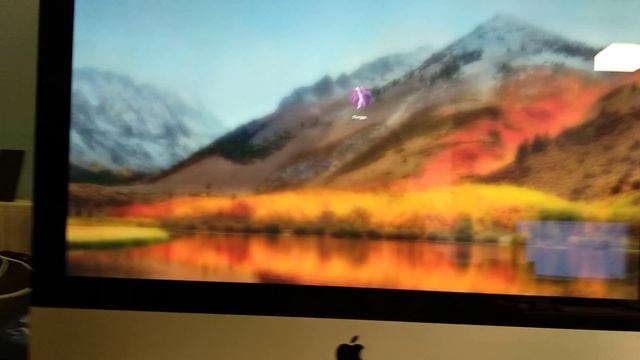 iMac 21.5' del 2010 4GB Fastizzato con SSD! #macfaaast смотреть онлайн