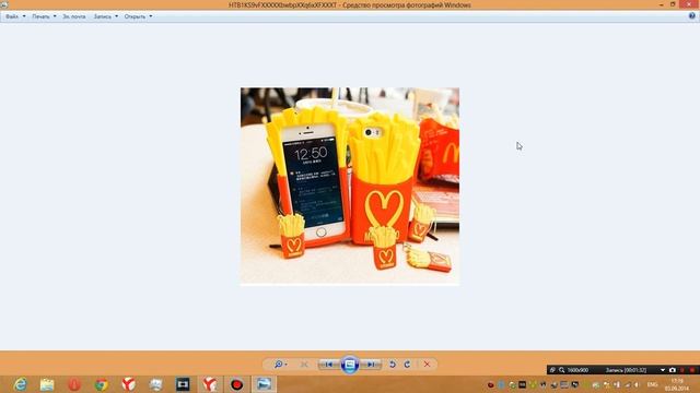 Moschino iPhone 4/4s 5/5s и Galaxy s3/s4/s5 предстоящая посылка. смотреть онлайн
