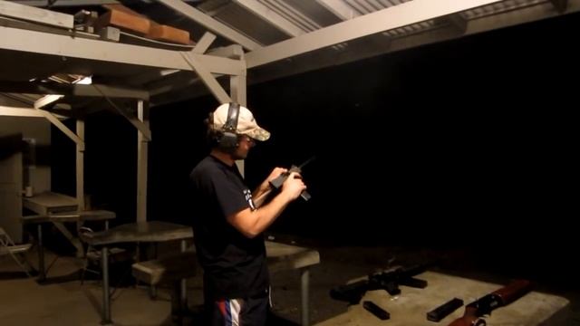 Mac-11 Vollautomatisch смотреть онлайн