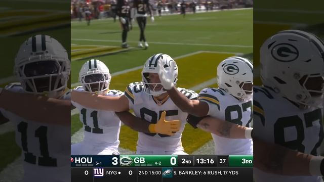 Tucker Kraft with a 14-yard touchdown catch from Jordan Love vs. Houston Texans