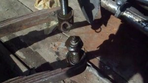 Газ-67  задние рессоры  ( дефектовка )