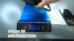 Comparison iPhone12 vs iPhone XR weigh with and without case