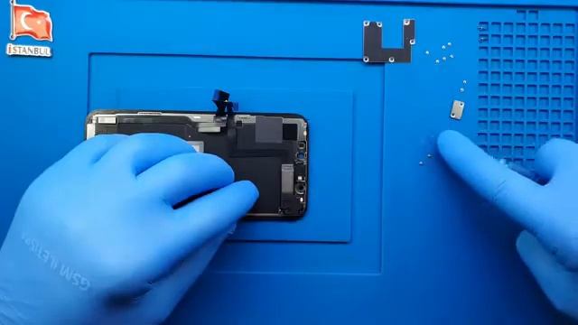 Подмяна на екран iPhone 11 Pro BG subs смотреть онлайн