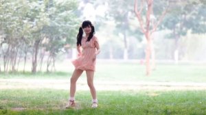 Little girl show Little apple dance | china hot dance 2017 | chinese version | so cute ♡♡♡