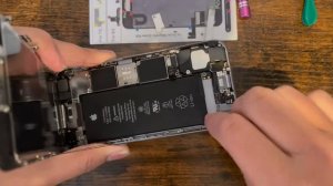 iPhone 6s battery replacement in just 3 minutes!