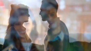 Хотя Ханде Эрчел и Керем Бюрсин пытаются скрыть, что они вместе, посты показывают это!