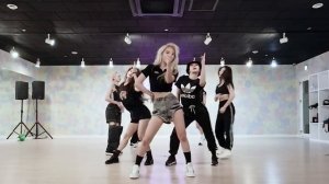 EVERGLOW - Adios dance practice mirrored