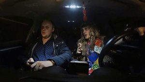 ТАКСИСТ ШАМАН ЖЕСТКО ПУГАЕТ ПАССАЖИРА / РЕАКЦИЯ ЛЮДЕЙ