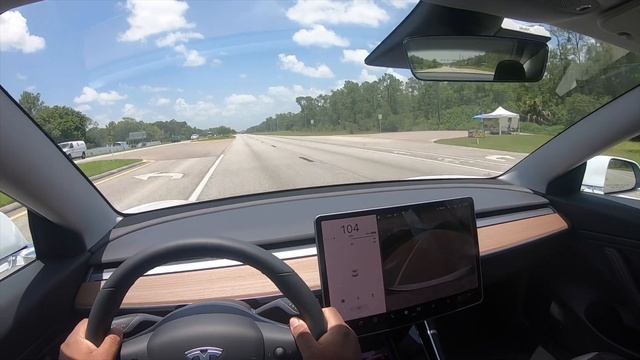 Tesla Model 3 SR+ 0-100 Mph Run смотреть онлайн