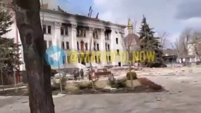 Мариуполь,драмтеатр 16 марта смотреть онлайн