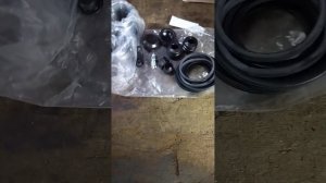 iveco daily 70С15 2013 год.запчасти для обслуживания заднего моста.