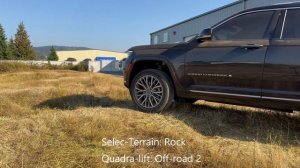 2022 Jeep Grand Cherokee L Summit Reserve 5.7L Hemi with eLSD showing the 4wd and eLSD in operation