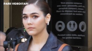 Araya Hargate Chompoo @ Paris Fashion Week 1 october 2022 show Elie Saab