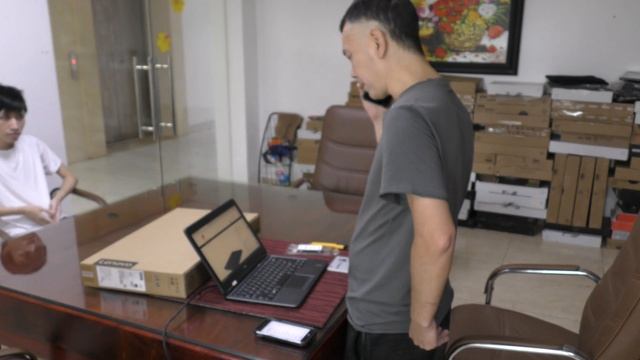 HANOILAB: UNBOXING Lenovo IdeaPad 330-15IKB 81DE00L8US Core i3-8130U/8G/1TB/W10H/Black FROM USA смотреть онлайн