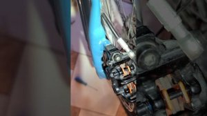 Magura MT 4 поршневі. великий ход гальмівної ручки. Заміна колодок на окремі. Підводка поршнів.