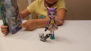 Enchantimals новая коллекция Junglewood лемур