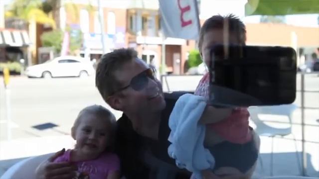 Anti Gravity Case смотреть онлайн