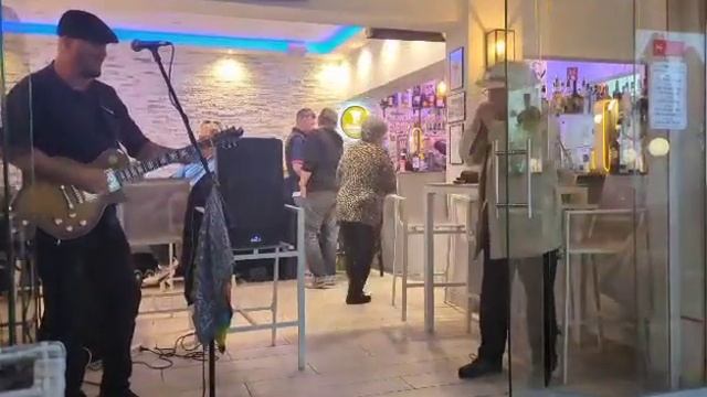 Jon Storey and Mac The Hat Boogy смотреть онлайн