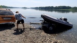 Обратный слип ПВХ лодки Азимут эверест 405
