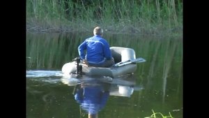 Лодка с электроприводом