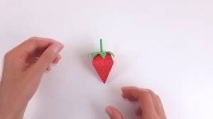 Клубника! Объемные поделки из бумаги! Поделки из бумаги своими руками!