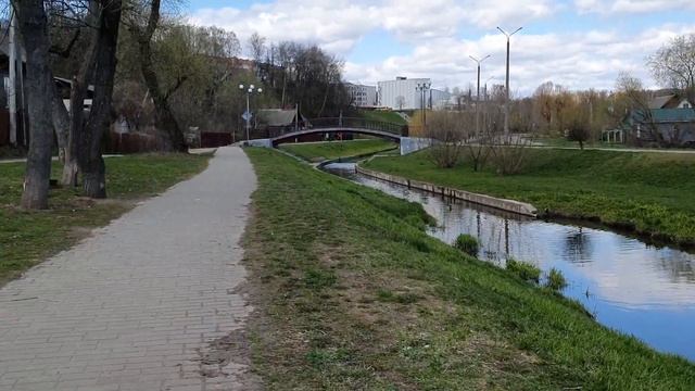 Обзор влогов / Многомама / Скрытная Многомама снова "скатилась" на ТУХЛОвлоги!