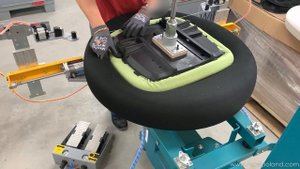 ПНЕВМАТИЧЕСКИЙ ПРЕСС ДЛЯ ОБИВКИ СИСТЕМОЙ НАТЯГИВАНИЯ ШНУРА PDK-2/DS