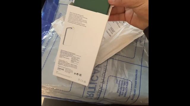 Iphone 13 pro max silicone case clover unboxing.#love clover 🍎 # смотреть онлайн