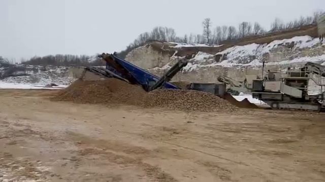 Аренда дробильного оборудования Terex XR400  +38 (096) 770 8888