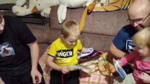 СТРЯПАЮ МАНТЫ, ЧЕБУРЕКИ/САША ДОДЕЛАЛИ ЗАБОР..