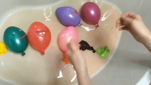 Песенка для детей красный шарик изучение цветов .