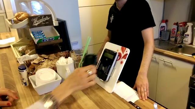 Easy Pass restaurant смотреть онлайн