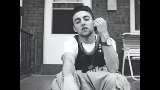 Mac Miller Nikes on my feet смотреть онлайн