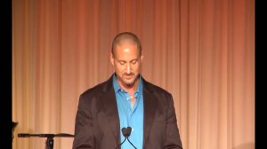 Derek speaks at the 2009 Benefit Gala for the American Institute for Stuttering