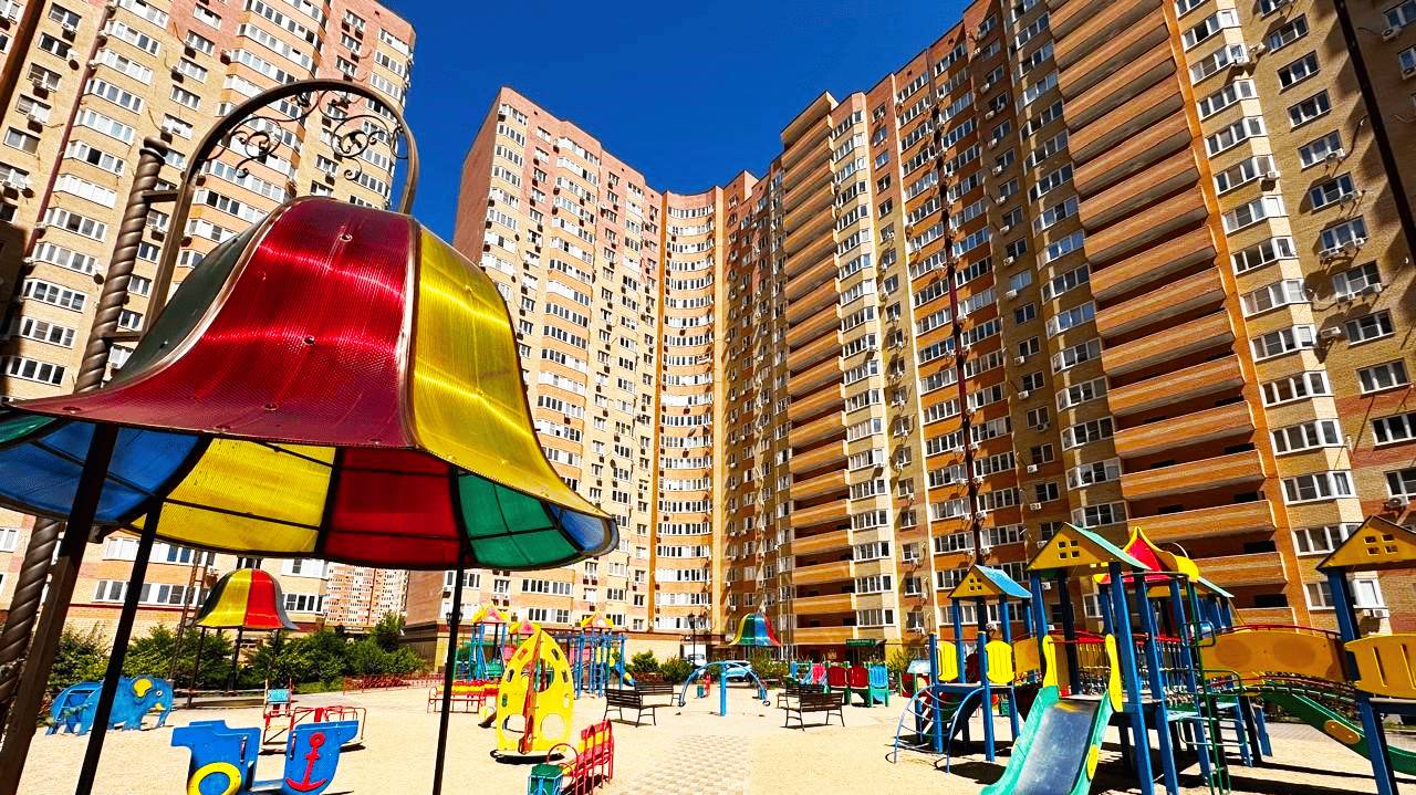 Просторная квартира в комфортном благоустроенном районе с развитой инфраструктурой