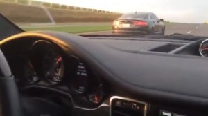 Benga é Benga: Jaguar XF R vs BMW M6 vs Porsche Panamera