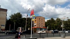 Москва 330 куда выходить со станции метро Перово? Где какой номер выхода из вестибюля летом днем