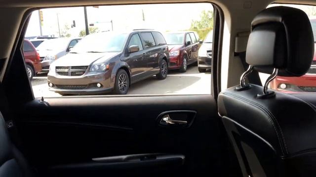 2016 Dodge Journey R/T AWD | Entertainment Area | Edmonton AB | 18PC6372A | Crosstown Chrysler смотреть онлайн