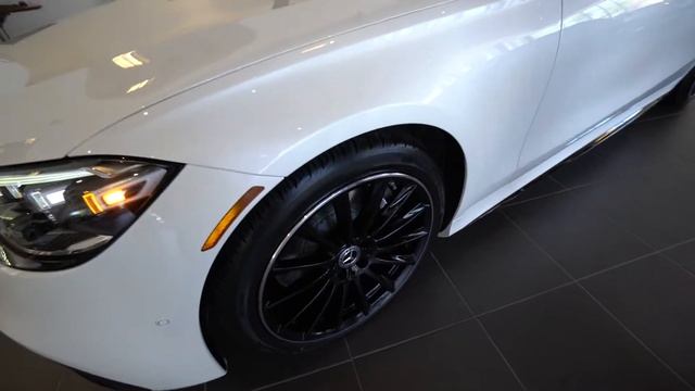 Car Chat with Bob and Spencer | Episode 6 | Mercedes-Benz S-Class S 580 Sedan смотреть онлайн