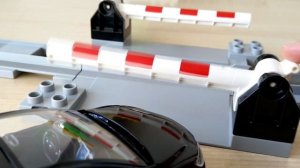 Мультик для дітей Тесла та Зламаний шлагбаум - Мультики українською про машинки Місто машинок