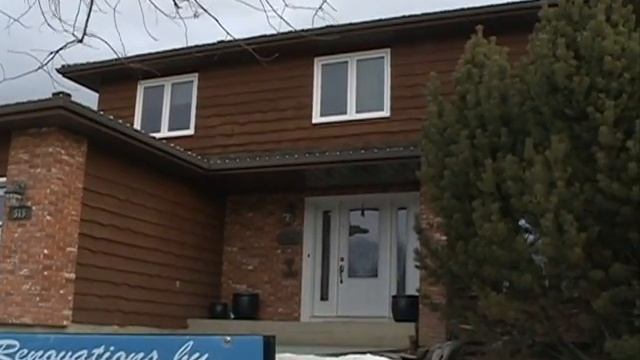 Custom Windows  Main Bathroom and Ensuite Combo Renovation PART 1 смотреть онлайн