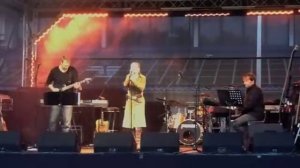 Isgaard Snowflakes In June Live 2011