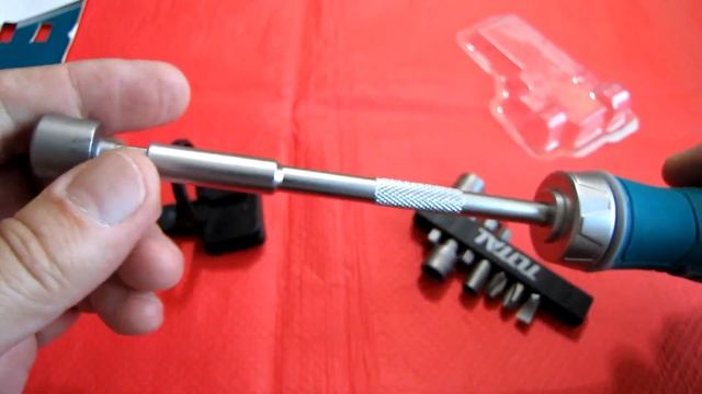 Отвертка TOTAL TACSD30156