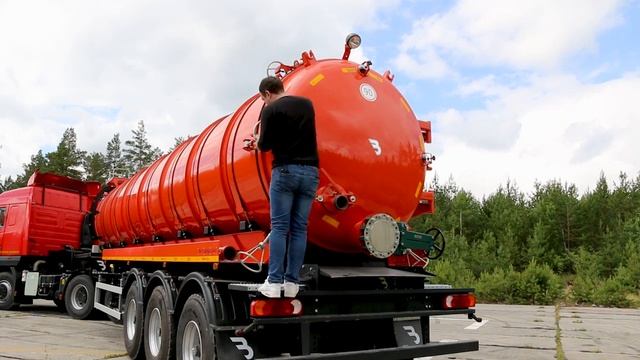 Полуприцеп–цистерна вакуумная ППЦВ-30ОД