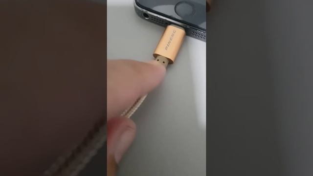 Cabo Lightning original para iPhone 2 m смотреть онлайн