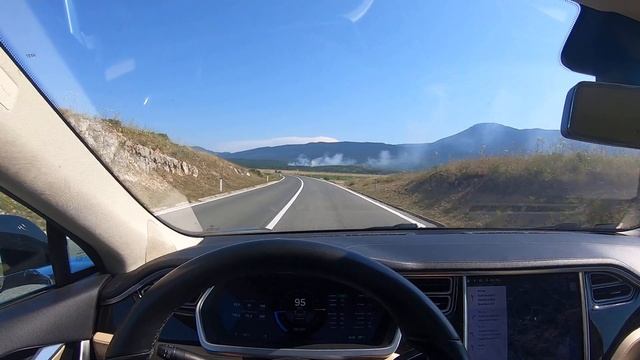 TESLA MODEL S85 - 115 km range / 114 km to arrival with 11% SOC - TMS85_14 смотреть онлайн