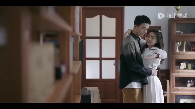 情敵向殷果表白，林亦揚醋意大發，殷果主動獻吻安撫他！【#在暴雪时分  Amidst a Snowstorm of Love】#中国电视剧 #chinesedrama #逆袭