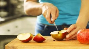 Can You Eat Apples On Keto? Tips To Enjoy Apple Without Going Out Of Ketosis